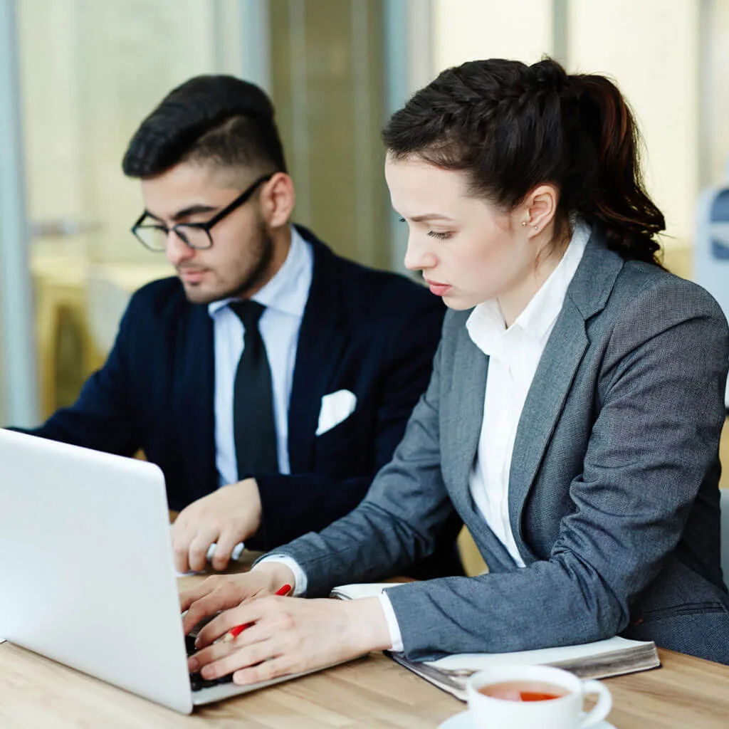 围绕专业健身指导，科学规划您的运动生涯。，蓝鲸直播持续打磨更优质的服务。 - 蓝鲸直播